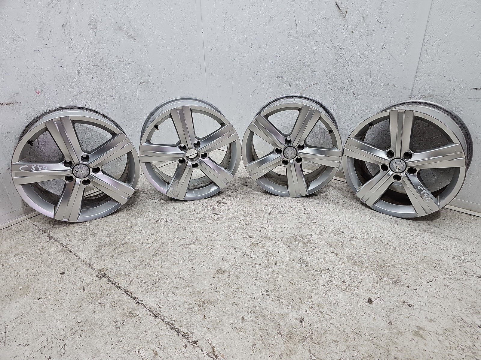 Set jante aliaj Volkswagen Passat B7 (362) [Fabr 2010-2014] Sedan 3AA601025E