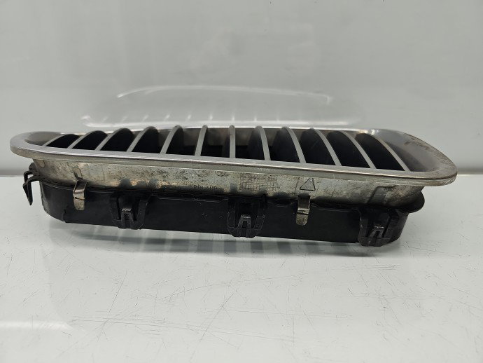 Grila bara fata Bmw 5 (F10) [Fabr 2011-2016] Berlina Pachet M 7200728