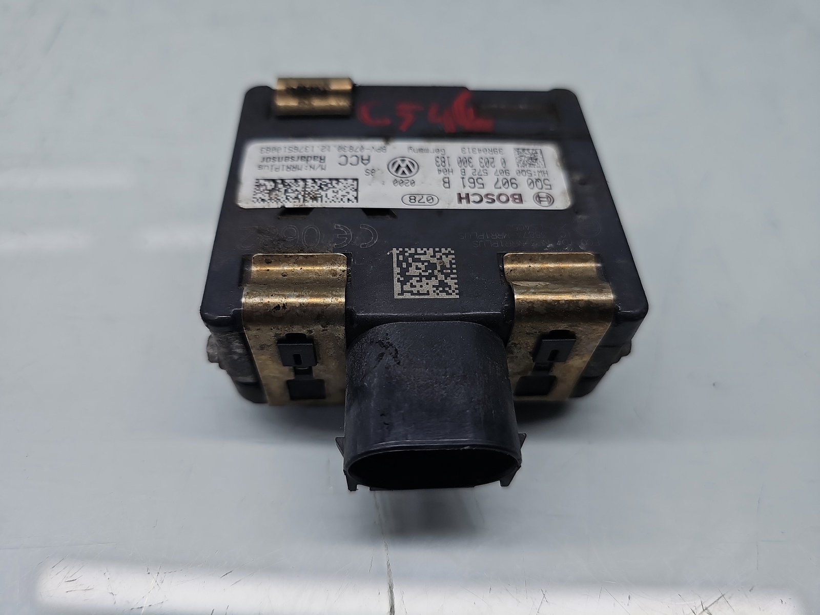 Senzor radar distronic Volkswagen Golf 7 (5G) [Fabr 2014-prezent] 5Q0907561B - imagine 2