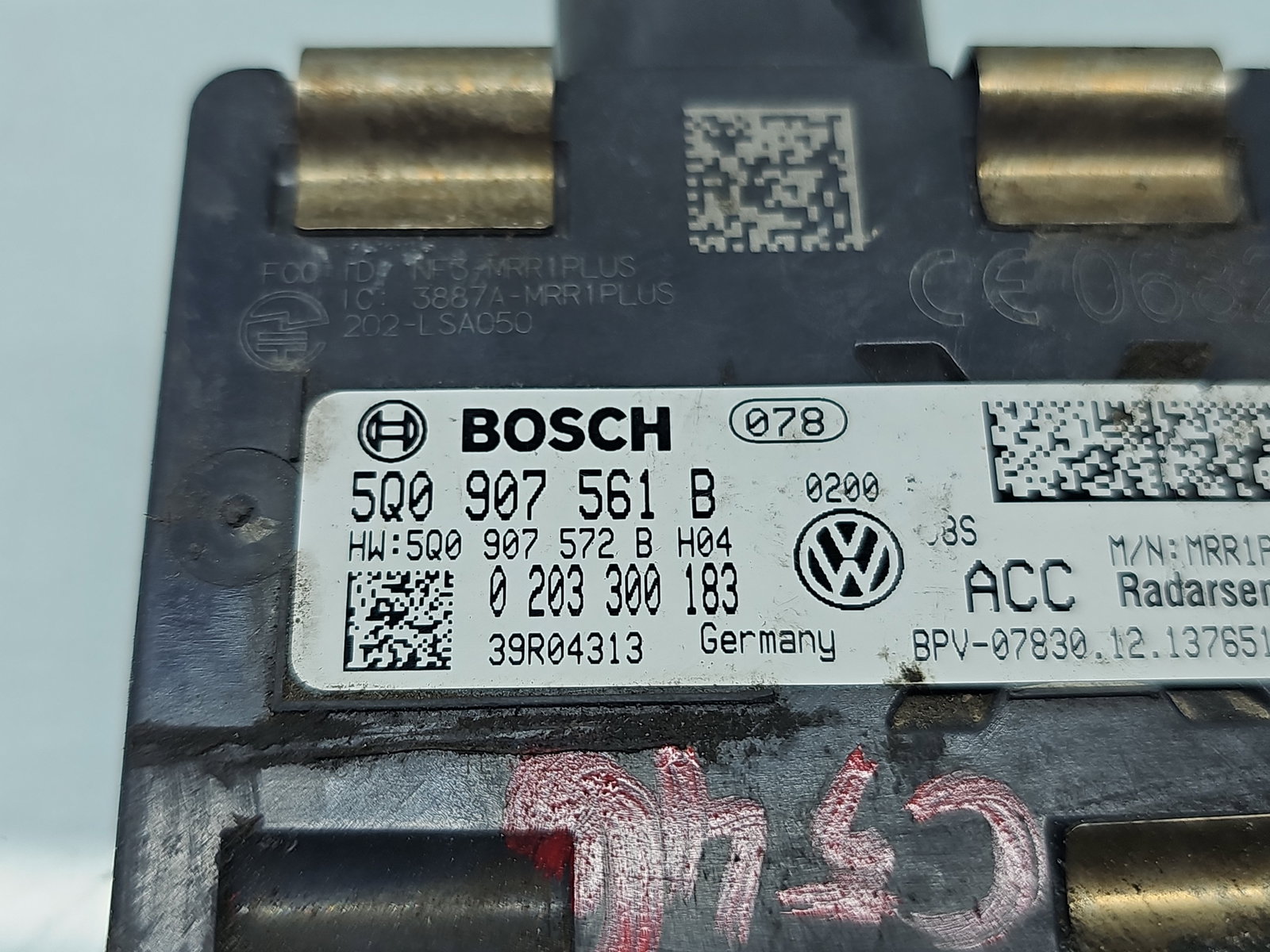 Senzor radar distronic Volkswagen Golf 7 (5G) [Fabr 2014-prezent] 5Q0907561B - imagine 5