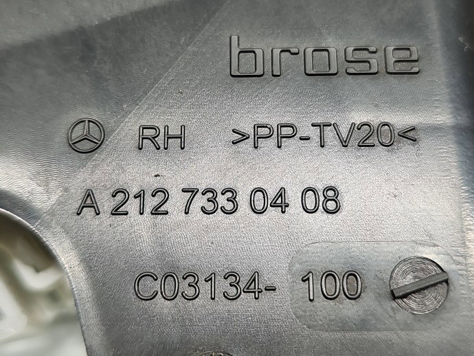 Broasca usa dreapta spate Mercedes Clasa E (W212) Facelift [Fabr 2009-2016] A2127330408