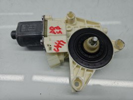 Motoras geam dreapta spate Mercedes Clasa E (W212) Facelift [Fabr 2009-2016] A2048200642