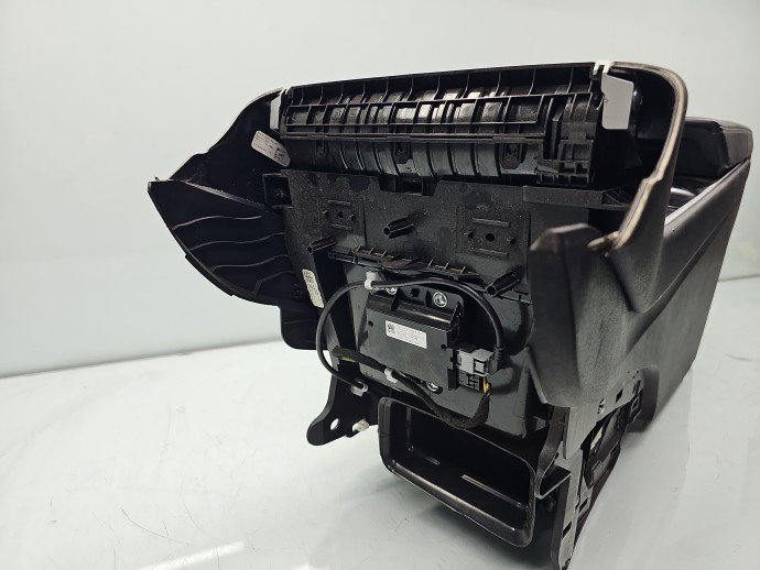 Cotiera TESLA Model 3 [Fabr 2020-2025] 1087897-00-B