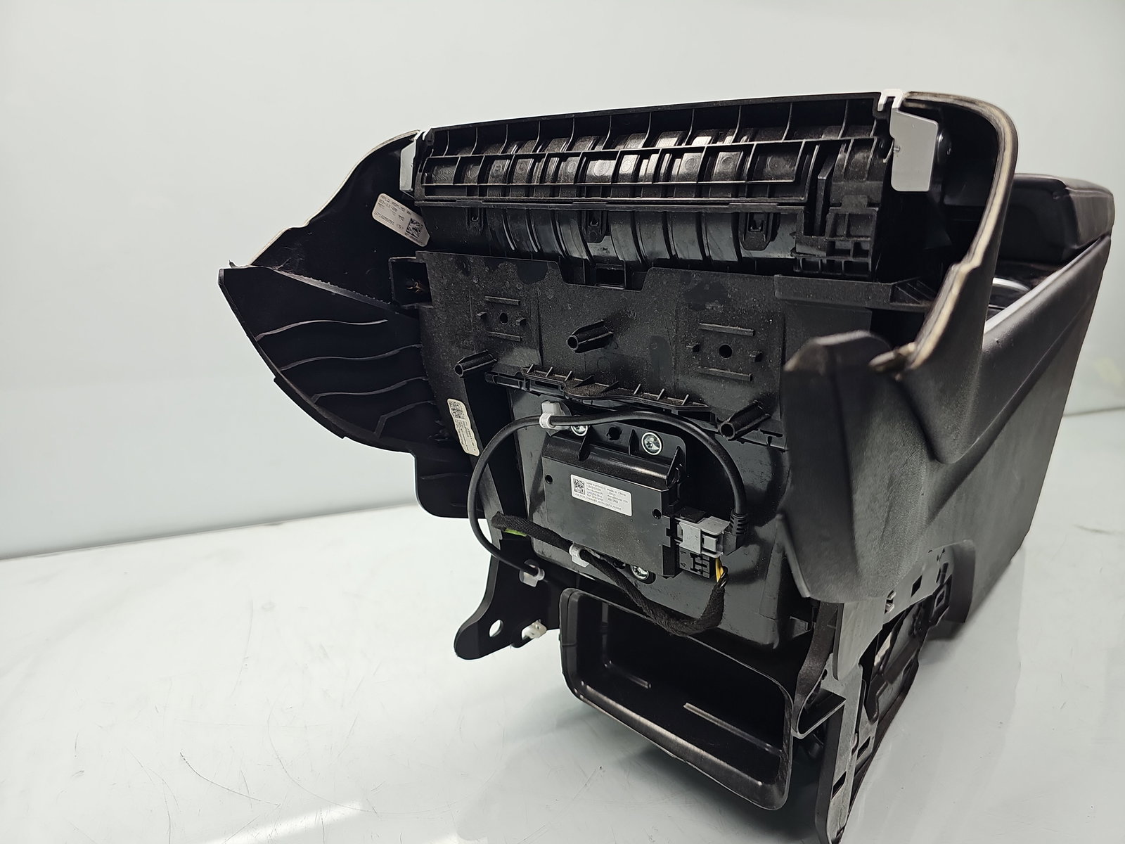 Cotiera TESLA Model 3 [Fabr 2020-2025] 1087897-00-B - imagine 2