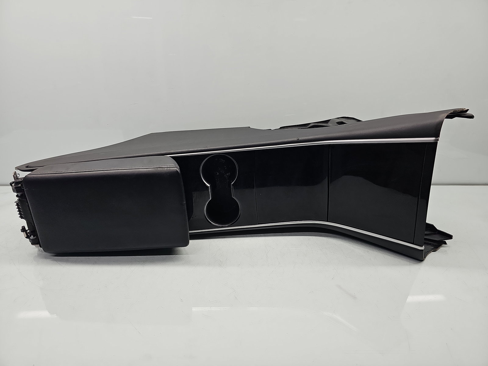 Cotiera TESLA Model 3 [Fabr 2020-2025] 1087897-00-B - imagine 6