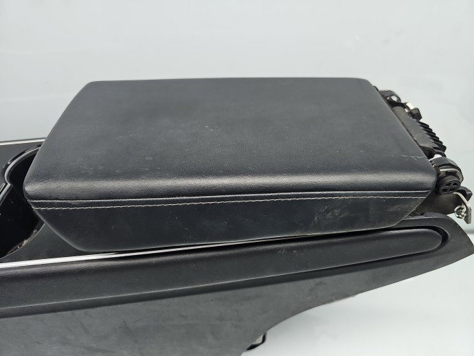 Cotiera TESLA Model 3 [Fabr 2020-2025] 1087897-00-B