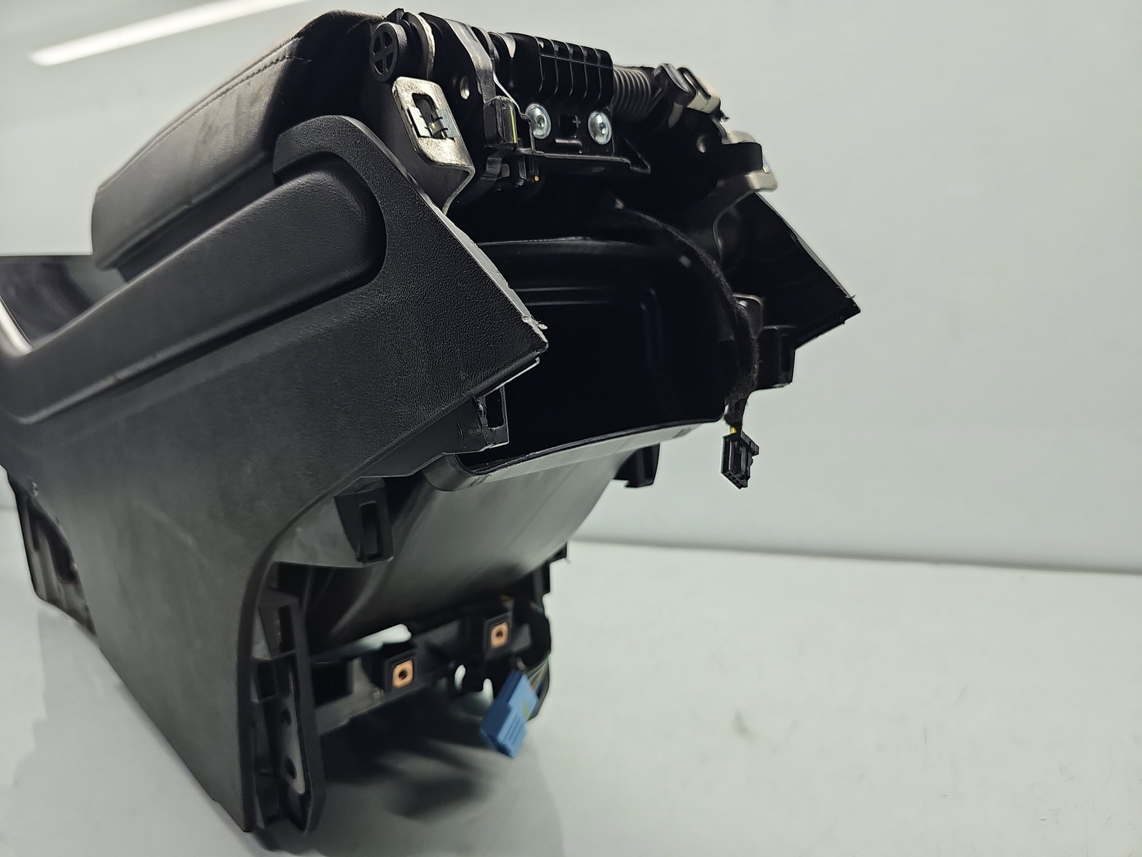 Cotiera TESLA Model 3 [Fabr 2020-2025] 1087897-00-B - imagine 12