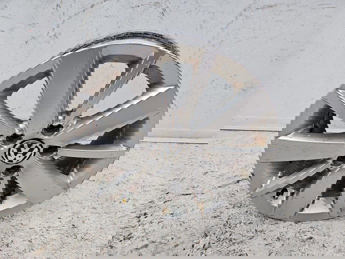 Janta aliaj Volkswagen Golf 6 (5K1) [Fabr 2009-2013] Hatchback 5K0601025S