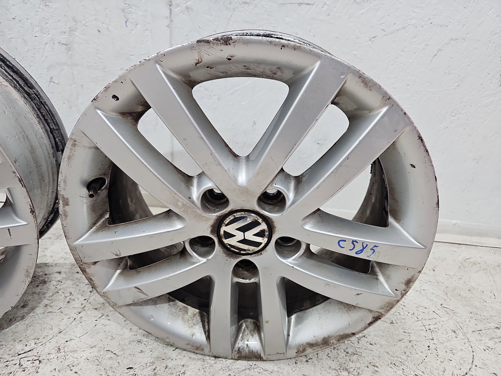 Set jante aliaj Volkswagen Touran (1T3) [Fabr 2010-2015] 5K0601025E - imagine 3