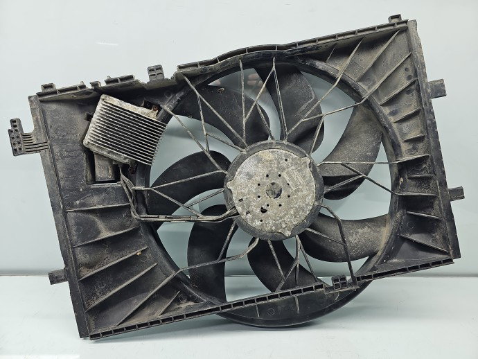 Electroventilator Mercedes Clasa C (W203) [Fabr 2000-2007] A2035000193 2.2 CDI 611962 85KW / 115CP