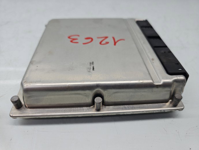 Calculator motor ECU Mercedes Clasa C (W203) [Fabr 2000-2007] A6111537879 2.2 CDI 611962 85KW / 115CP