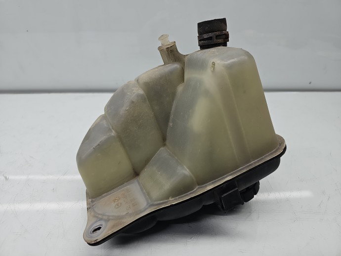 Vas expansiune Mercedes Clasa C (W203) [Fabr 2000-2007] A2035000049