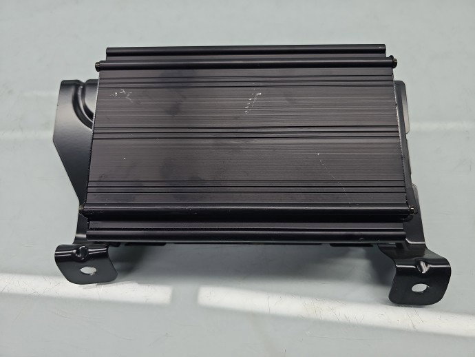 Amplificator audio AUDI A2 (8Z0) [Fabr 2000-2005] 8Z0035223A
