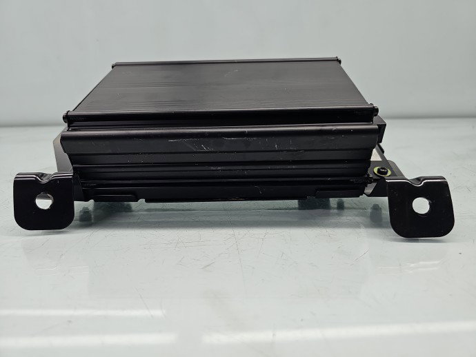 Amplificator audio AUDI A2 (8Z0) [Fabr 2000-2005] 8Z0035223A