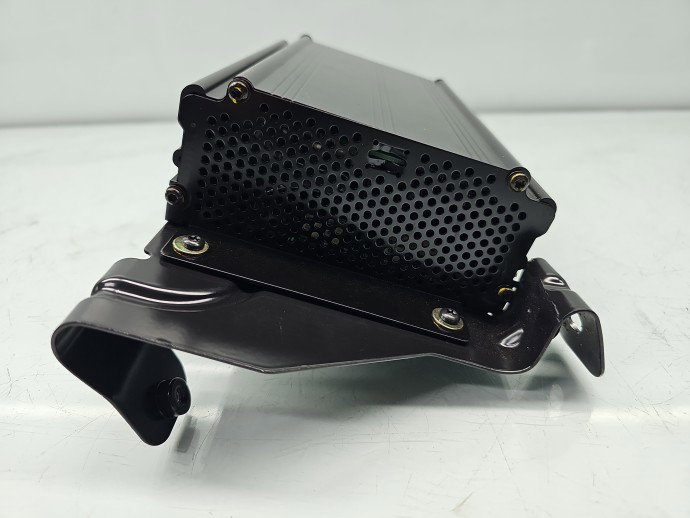 Amplificator audio AUDI A2 (8Z0) [Fabr 2000-2005] 8Z0035223A