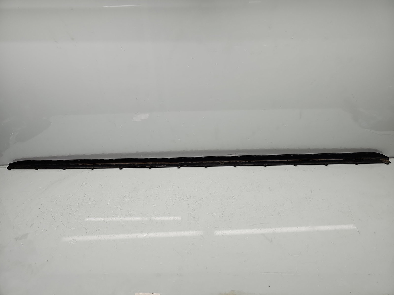 Prag lateral dreapta Volkswagen Touran (5T1) R-line [Fabr 2015-prezent] LC7Q - imagine 2