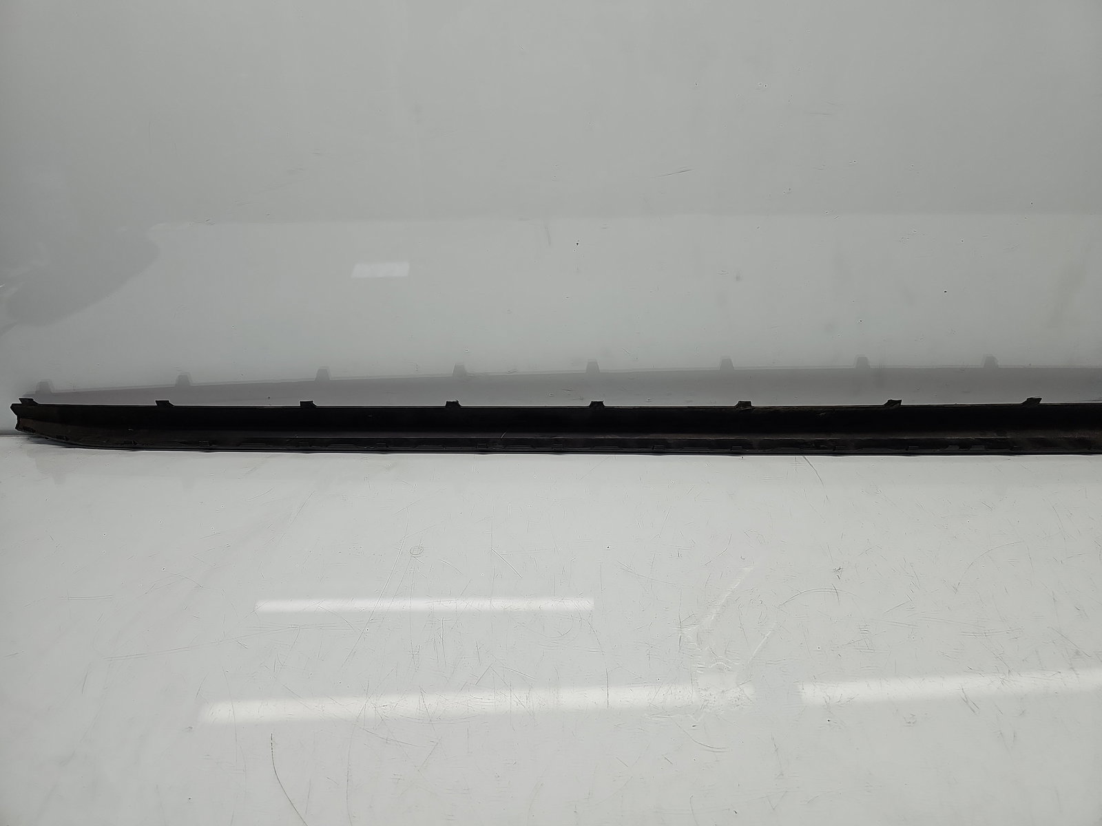 Prag lateral stanga Volkswagen Touran (5T1) R-line [Fabr 2015-prezent] LC7Q - imagine 4