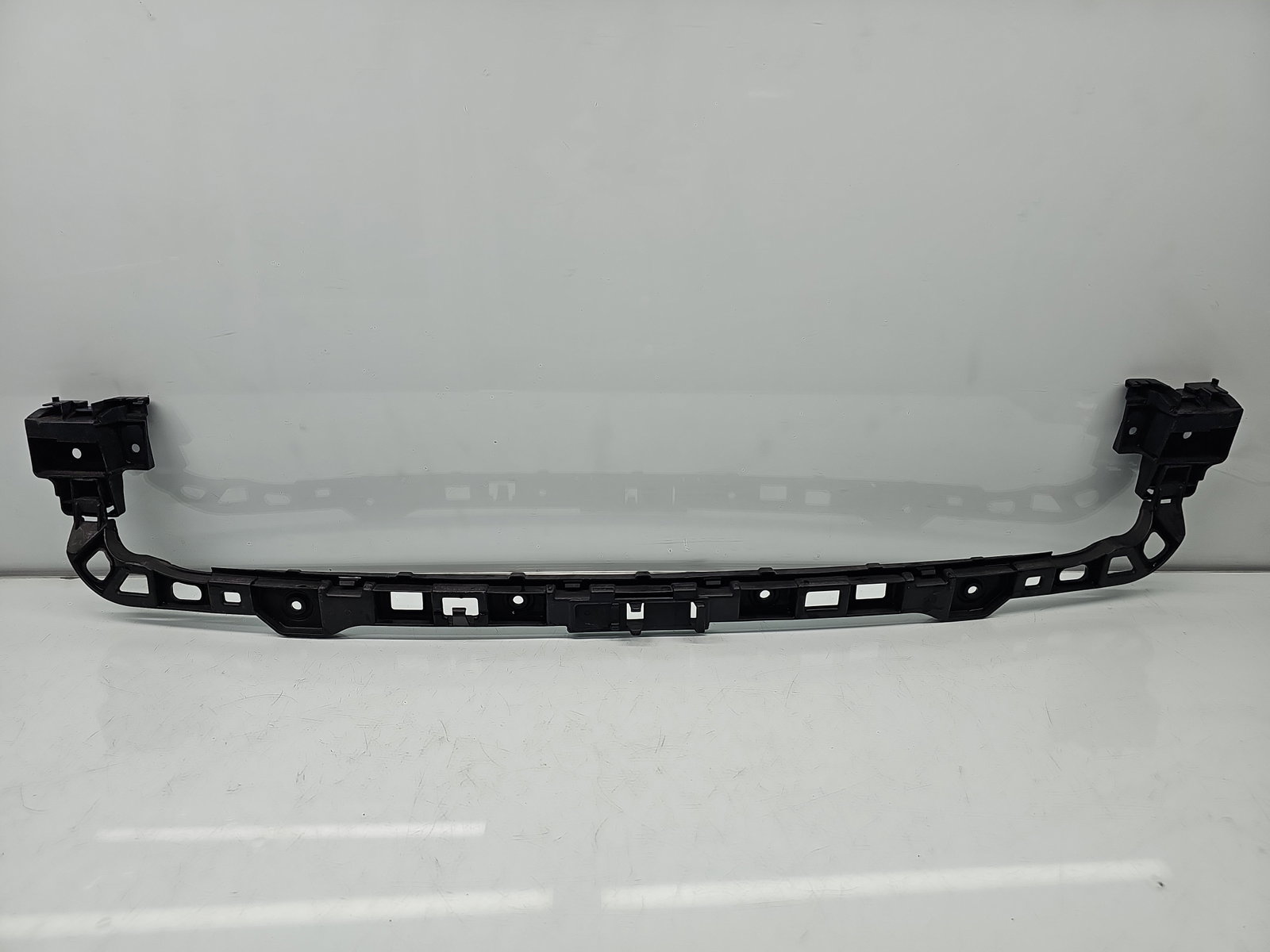 Suport central bara spate Volkswagen Golf 6 (5K1) [Fabr 2009-2013] 5K6807863