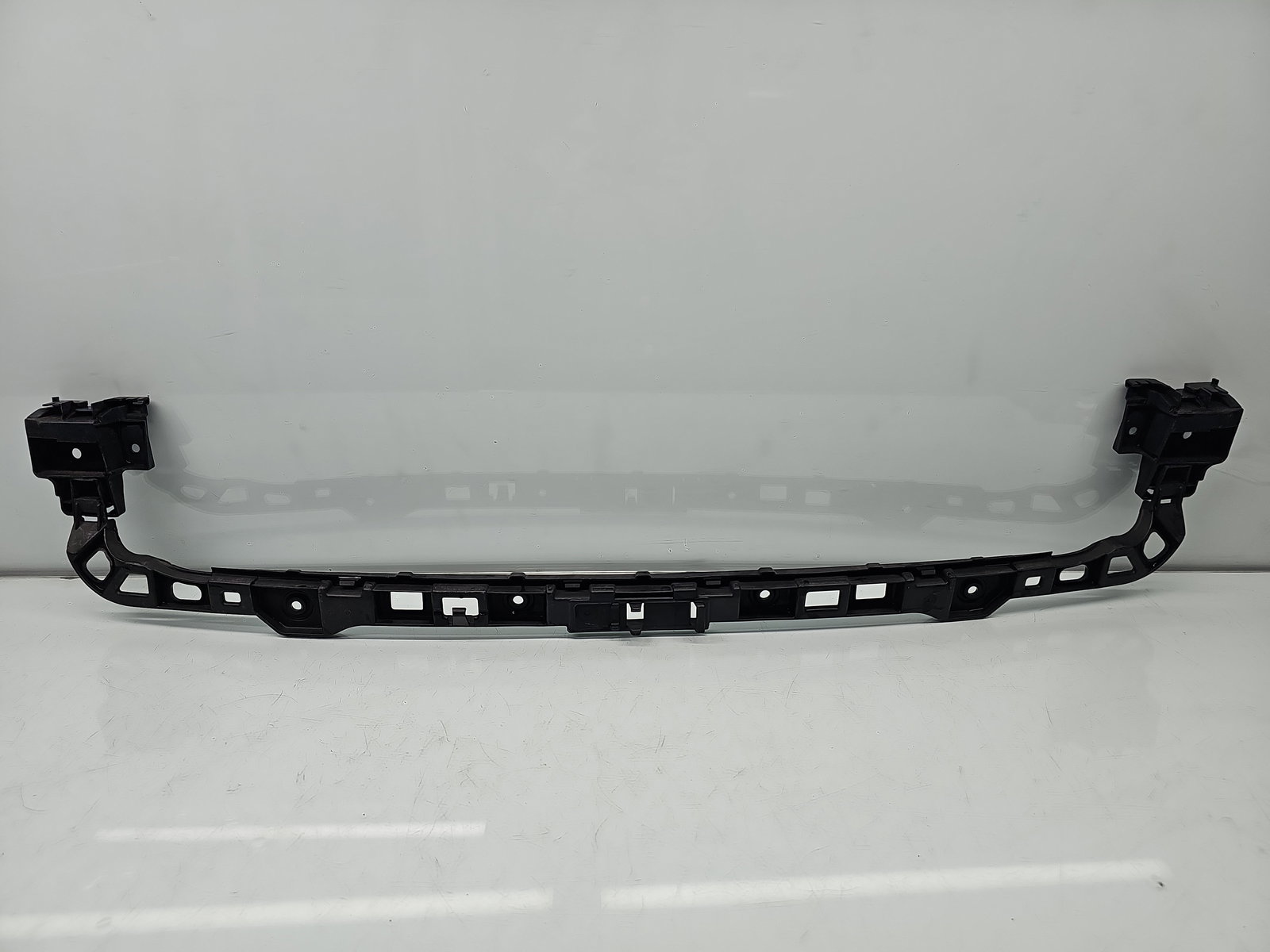 Suport central bara spate Volkswagen Golf 6 (5K1) [Fabr 2009-2013] 5K6807863