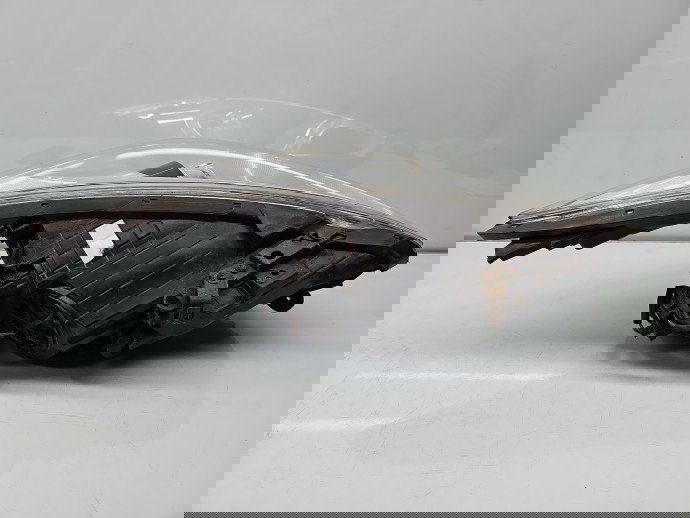 Far stanga Hyundai i40 Wagon [Fabr 2012-2019] 92101-3ZXXX