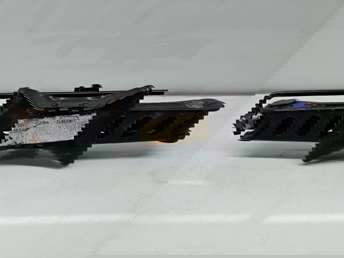 Cric Ford Focus 3 [Fabr 2010-2018] OEM