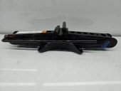 Cric Ford Focus 3 [Fabr 2010-2018] OEM