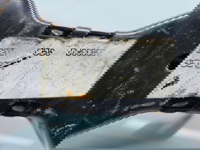 Cric Ford Focus 3 [Fabr 2010-2018] OEM