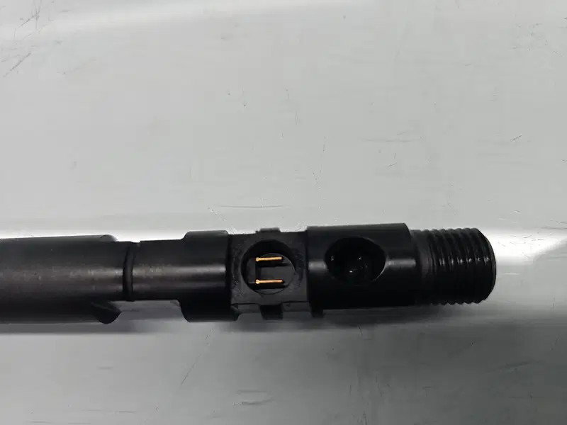 Injector Mercedes Clasa E (W211) [Fabr 2002-2009] A6460700987 2.2 CDI 646811 125KW / 170CP - imagine 4