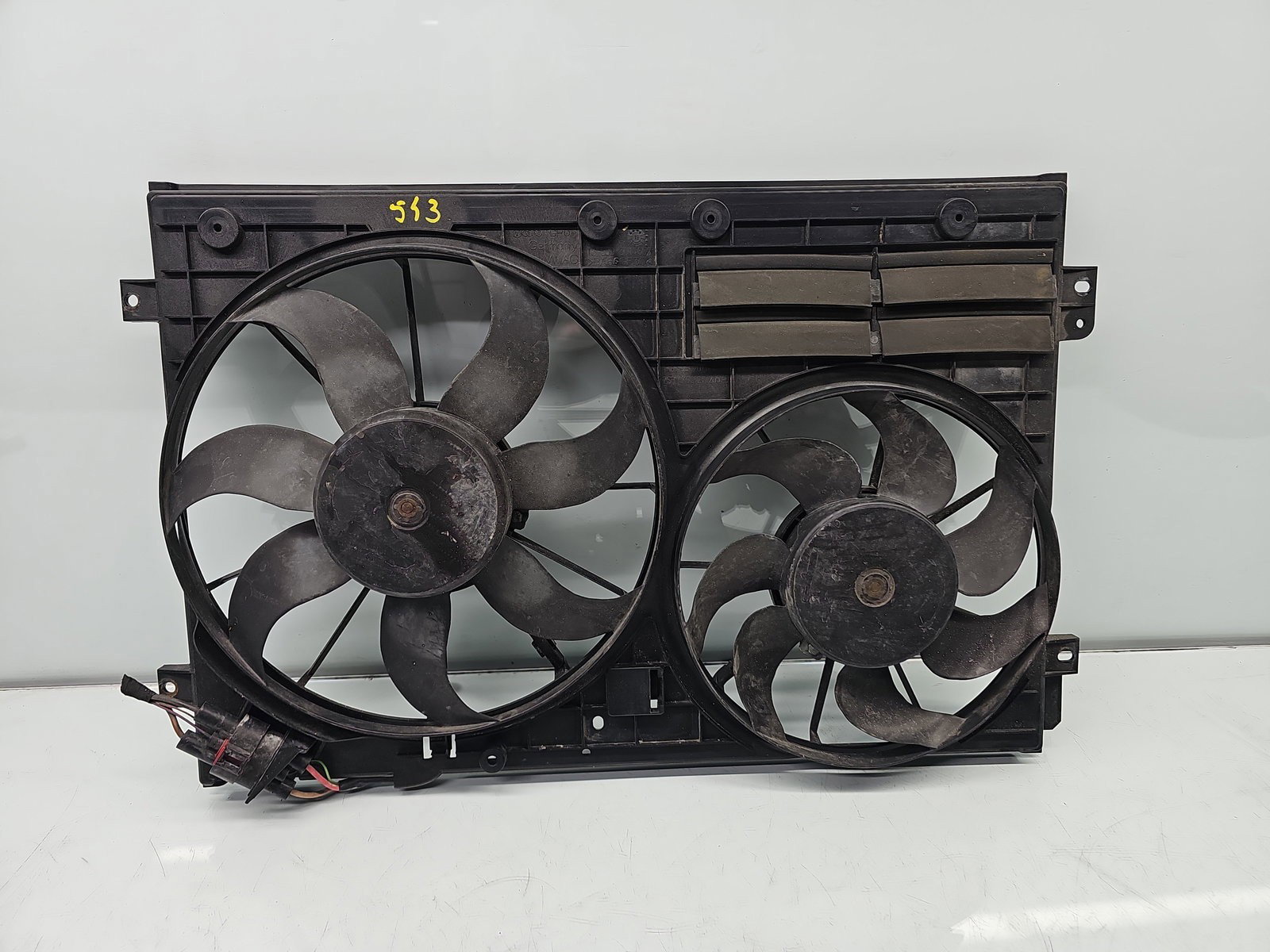 Electroventilator Volkswagen Golf 6 (5K1) [Fabr 2009-2013] 1K0121205AD 2.0 TDI CFFB 103KW / 140CP