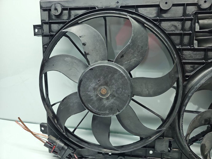 Electroventilator Volkswagen Golf 6 (5K1) [Fabr 2009-2013] 1K0121207BC 2.0 TDI CFFB 103KW / 140CP