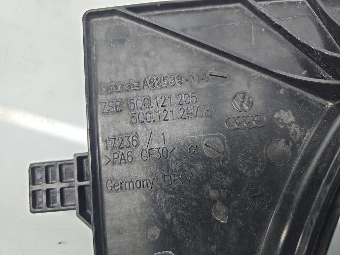 Electroventilator AUDI A3 Sportback (8VS, 8VM) [Fabr 2013-prezent] 5Q0121205 1.6 TDI CLHA 77KW / 105CP