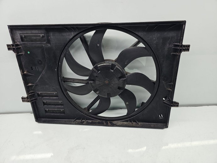 Electroventilator AUDI A3 Sportback (8VS, 8VM) [Fabr 2013-prezent] 5Q0121205 1.6 TDI CLHA 77KW / 105CP