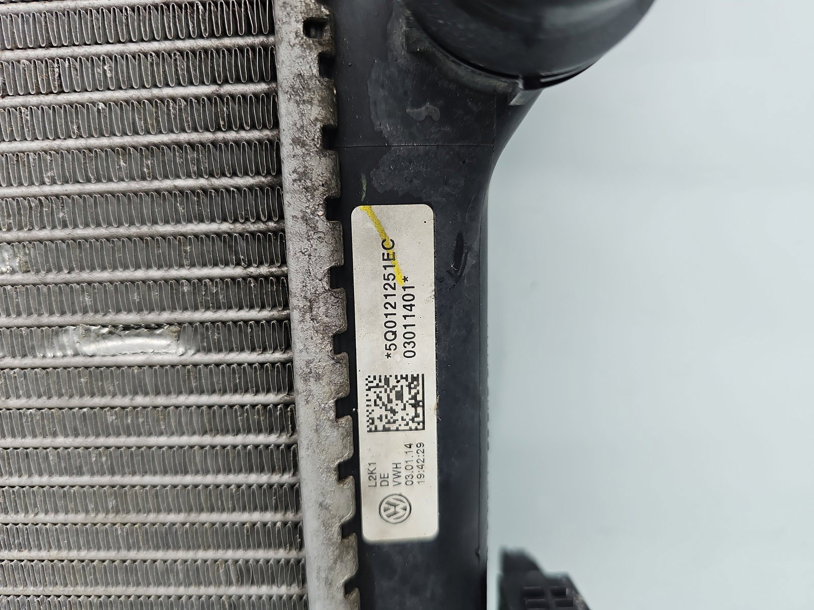 Radiator apa Skoda Octavia 3 (5E3) [Fabr 2012-2020] 5Q0121251EC 1.6 TDI CLHA 77KW / 105CP - imagine 2