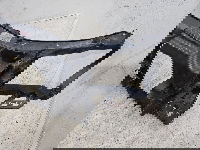 Trager KIA Sportage II [Fabr 2004-2010] SUV OEM