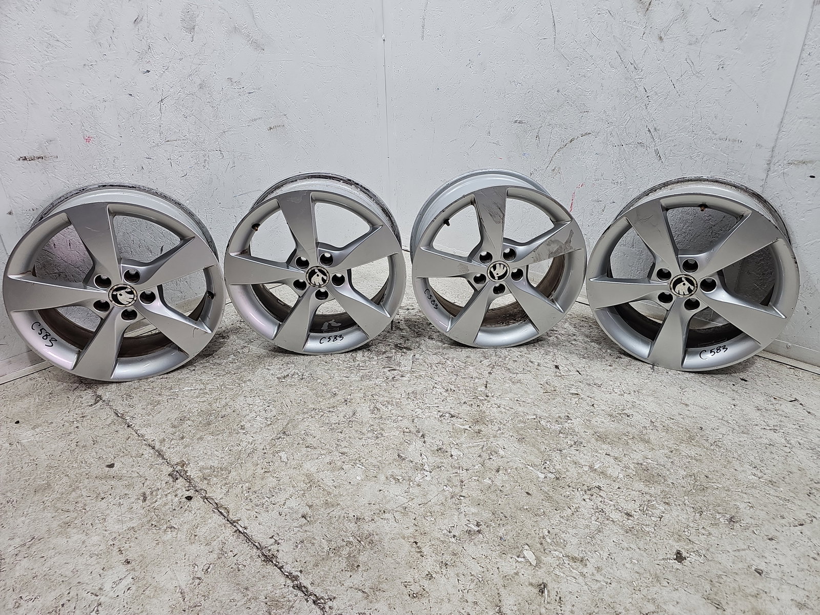 Set jante aliaj Skoda Rapid (NH3) [Fabr 2012-2019] Fastback 5JA601025A
