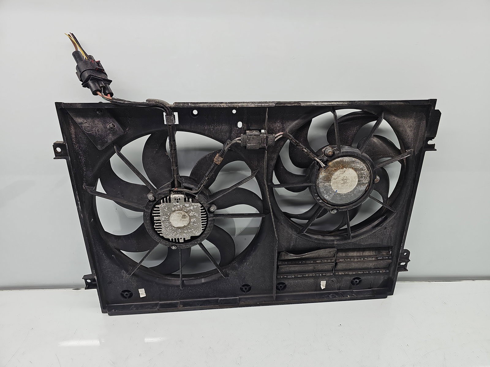 Electroventilator Volkswagen Golf 6 (5K1) [Fabr 2009-2013] 1K0121207BC 2.0 TDI CFGB 125KW / 170CP