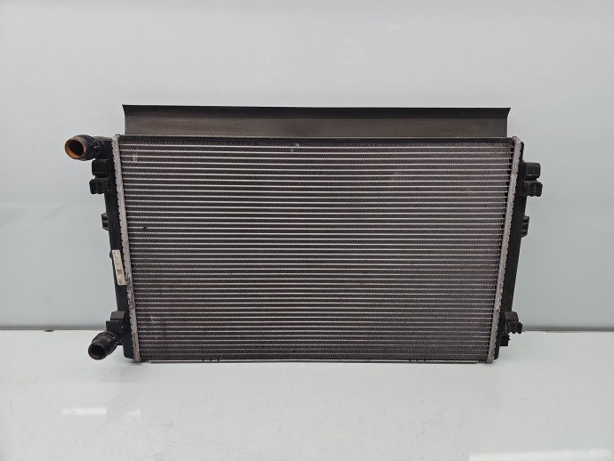 Radiator apa AUDI A3 Sportback (8VS, 8VM) [Fabr 2013-prezent] 5Q0121251GD 2.0 TDI CRMB 110KW / 150CP
