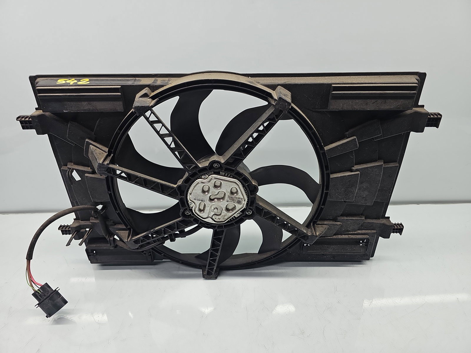 Electroventilator AUDI A3 Sportback (8VS, 8VM) [Fabr 2013-prezent] 5Q0121205AF 2.0 TDI CRMB 110KW / 150CP - imagine 4