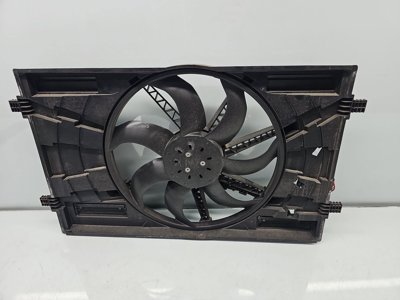 Electroventilator AUDI A3 Sportback (8VS, 8VM) [Fabr 2013-prezent] 5Q0121205AF 2.0 TDI CRMB 110KW / 150CP - imagine 5