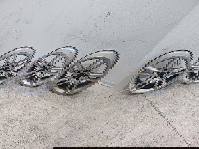 Set jante aliaj AUDI A4 (8K2, B8.5) [Fabr 2008-2015] Berlina Facelift 8T0601025CC