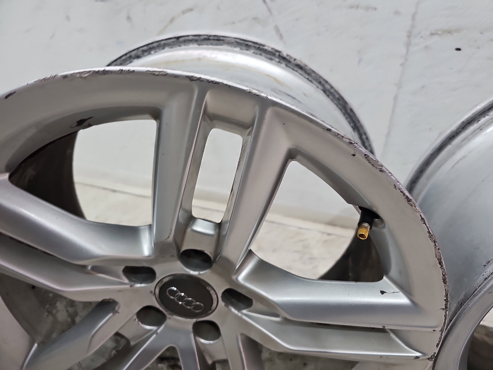Set jante aliaj AUDI A4 (8K2, B8.5) [Fabr 2008-2015] Berlina Facelift 8T0601025CC - imagine 2