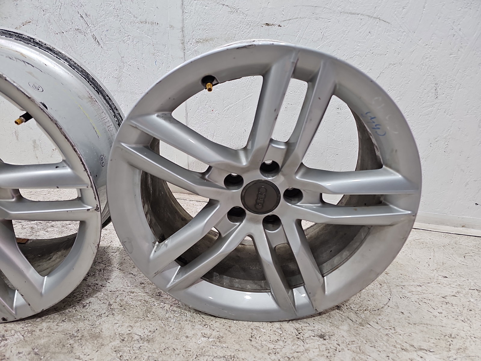 Set jante aliaj AUDI A4 (8K2, B8.5) [Fabr 2008-2015] Berlina Facelift 8T0601025CC - imagine 5