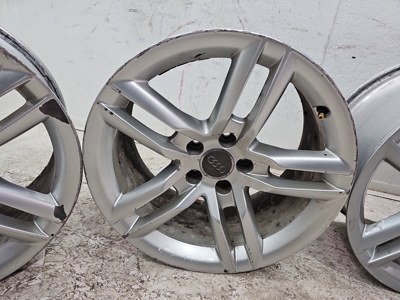 Set jante aliaj AUDI A4 (8K2, B8.5) [Fabr 2008-2015] Berlina Facelift 8T0601025CC - imagine 6