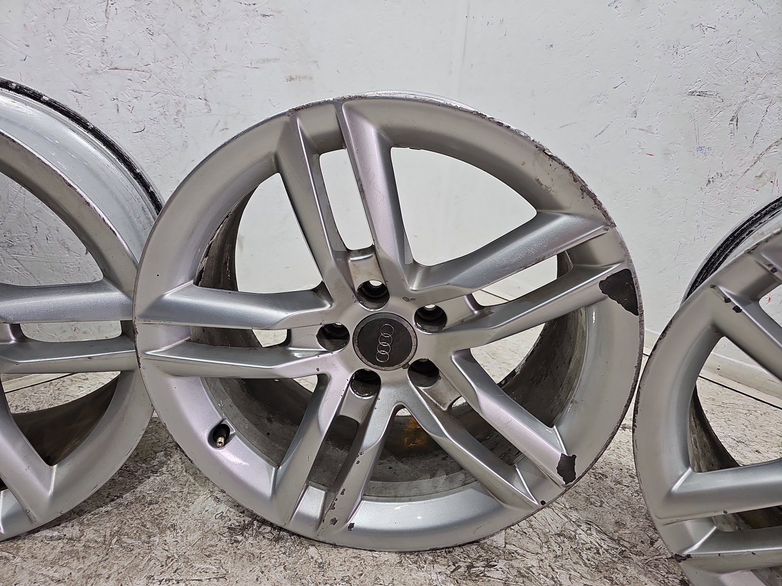 Set jante aliaj AUDI A4 (8K2, B8.5) [Fabr 2008-2015] Berlina Facelift 8T0601025CC - imagine 7
