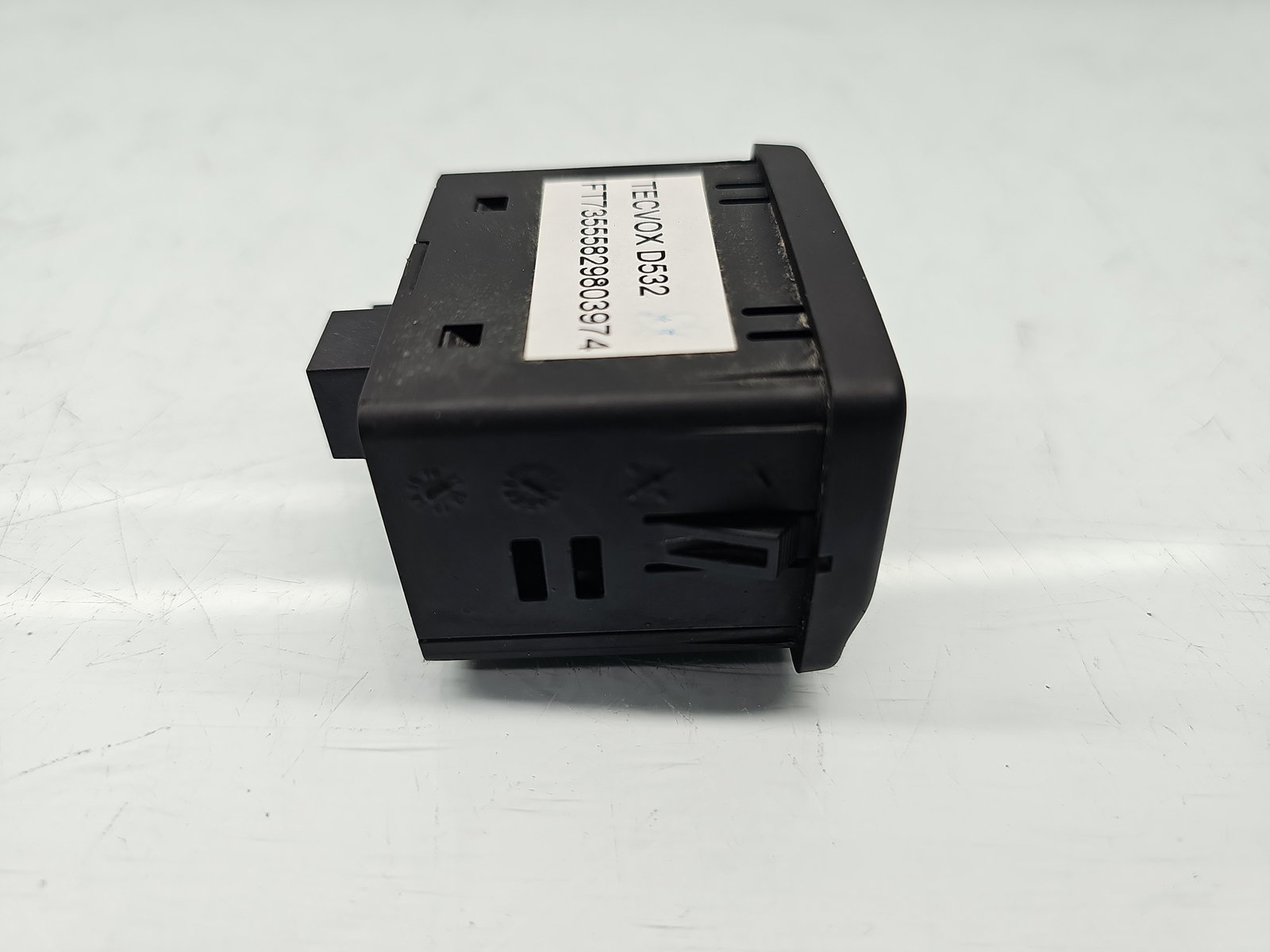 Conector auxiliar USB PEUGEOT Boxer [Fabr 2006-prezent] 73555829803974 - imagine 3