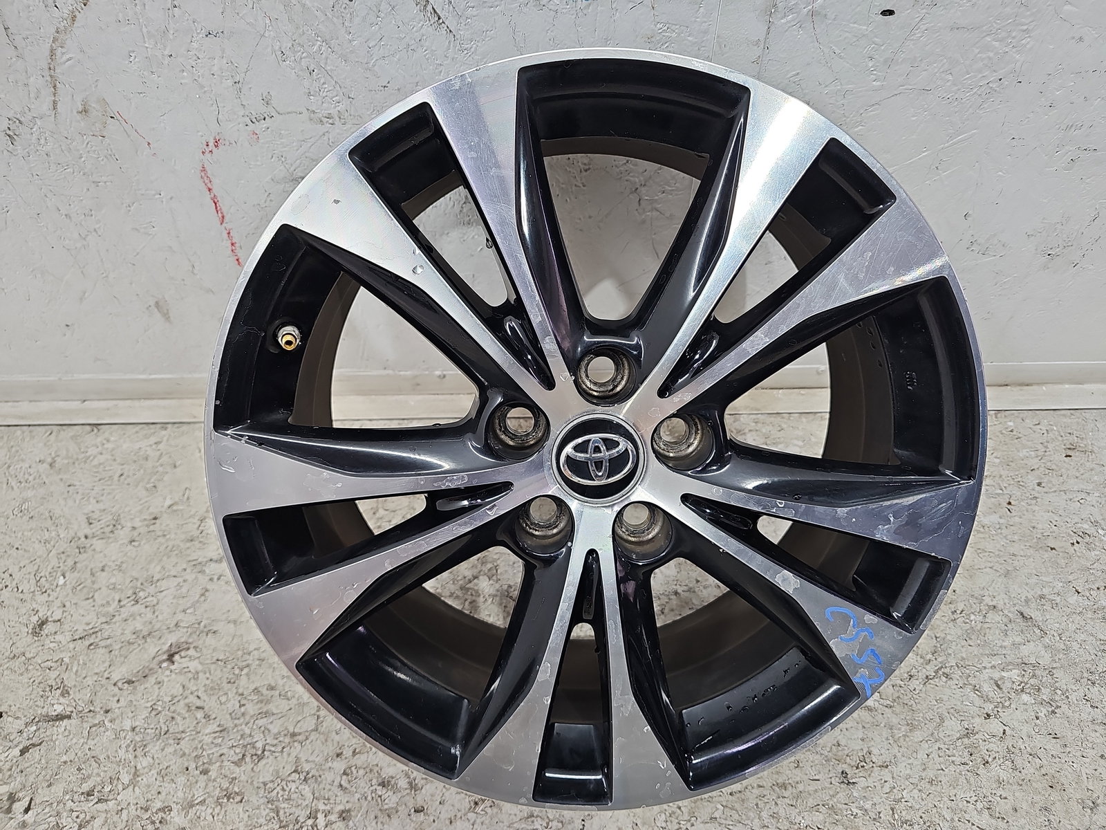 Set jante aliaj Toyota Rav 4 IV (ZSA4, ALA4) [Fabr 2013-2018] SUV OEM - imagine 9