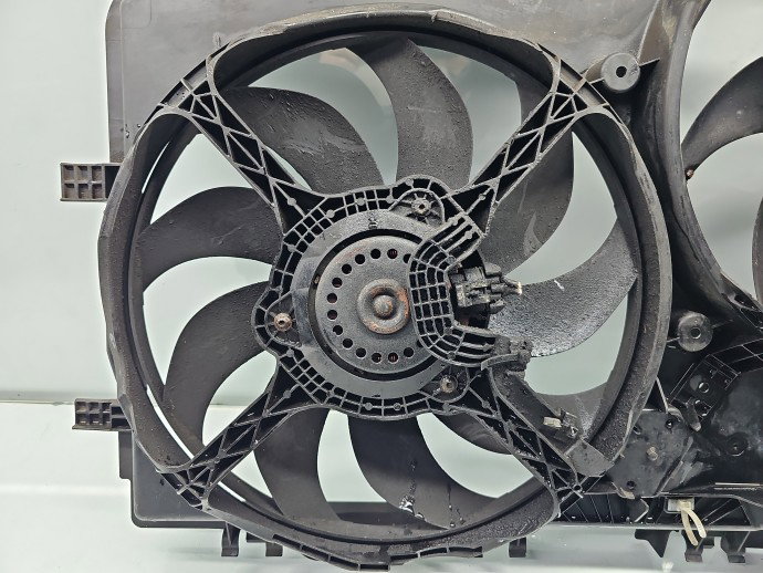 Electroventilator PEUGEOT Boxer [Fabr 2006-prezent] EA656001 2.2 HDI 4HU 81KW / 110CP