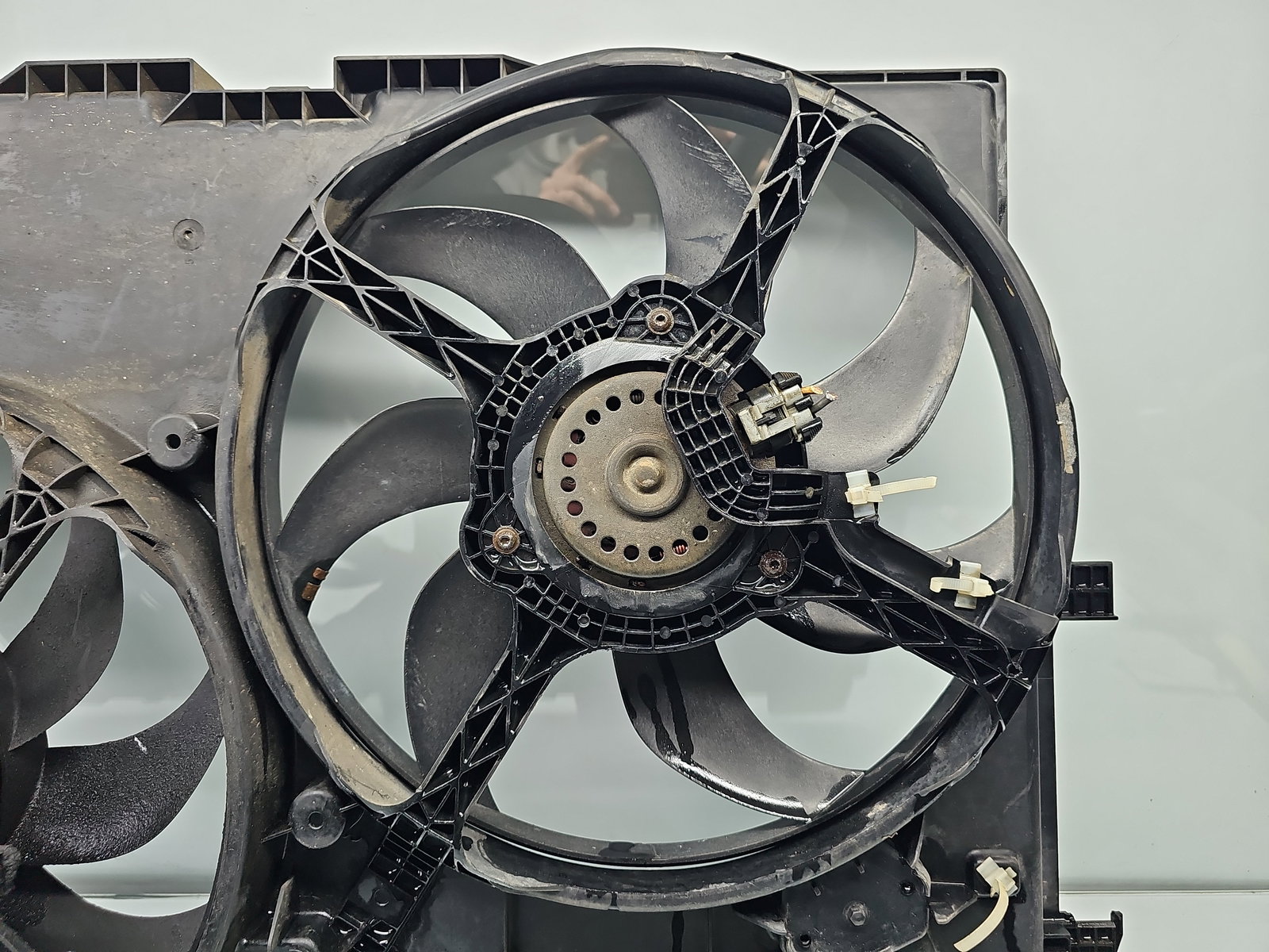 Electroventilator PEUGEOT Boxer [Fabr 2006-prezent] EA656001 2.2 HDI 4HU 81KW / 110CP - imagine 3