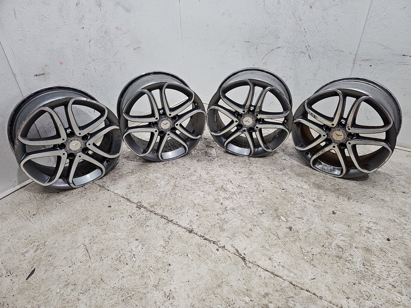 Set jante aliaj Mercedes Clasa A (W176) [Fabr 2012-2018] A2461010302
