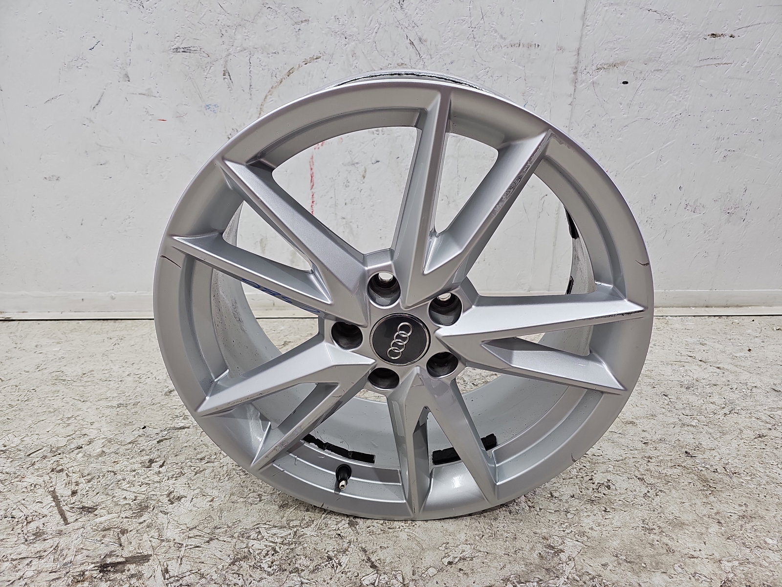 Janta aliaj AUDI Q2 (GAB) [ Fabr 2016-prezent] SUV S-line 81A601025F